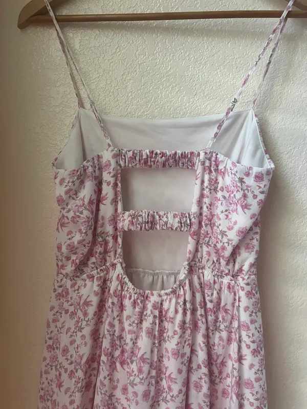 Hi-Lo Pink Floral Dress - Image 4