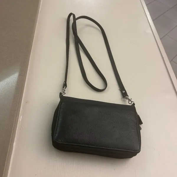 Bag Chic Black Crossbody Bag Very Nice Leather Clean - Image 8
