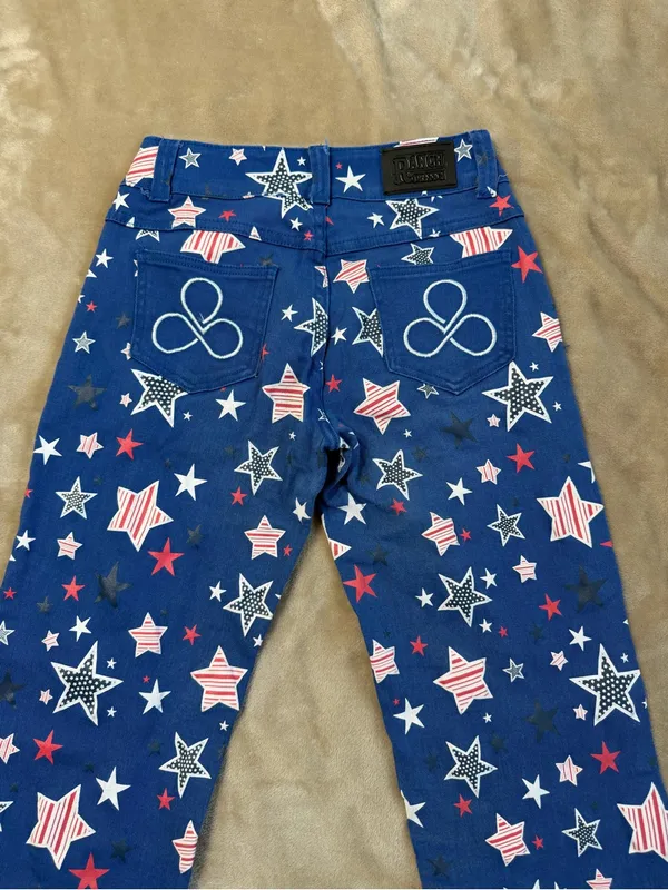 Ranch Dress’n Fallin Taylor Blue Star-Print Jeans Size 28 - Image 4