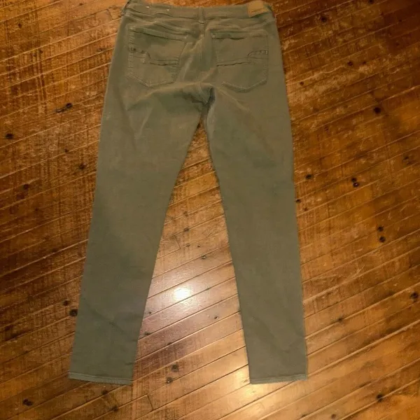 American Eagle green stretchy 14 long normcore jeggings - Image 3