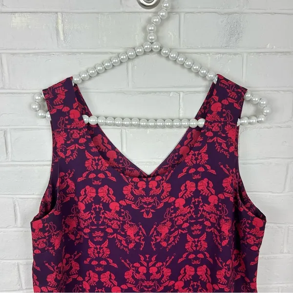 CABI Modern Cameo Magenta Face Figure Patterned Tank Top Size M - Image 3