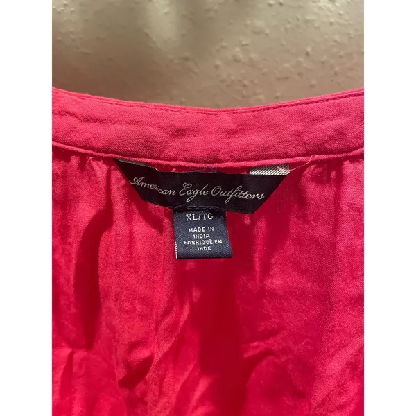 American Eagle Outfitters Red Short sleeve Women's top $15, Size XL, B51 - Image 3