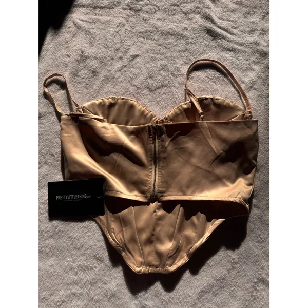 PRETTYLITTLETHING GOLD STRUCTURED SATIN SPLIT HEM HALTERNECK CORSET TOP size 6 - Image 7