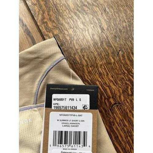 The North Face Women's Summer Light Shorts 2.5" Gravel Khaki Stone NWT Large - Image 7