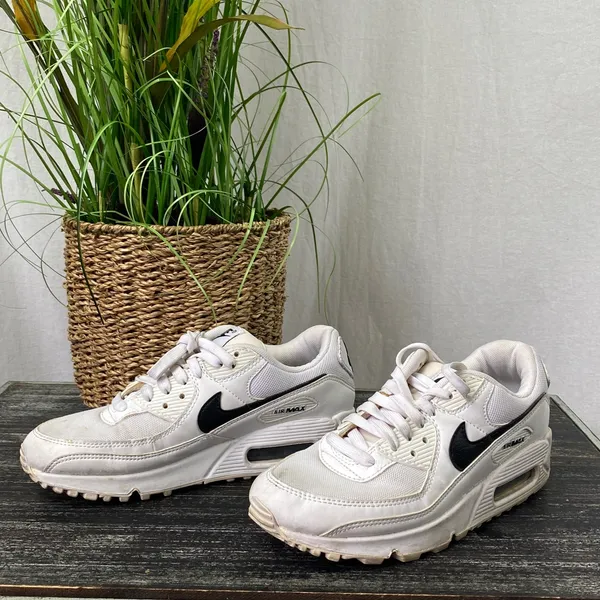 Nike Air Max DH8010 White & Black Athletic Sneaker Shoes 7 - Image 2