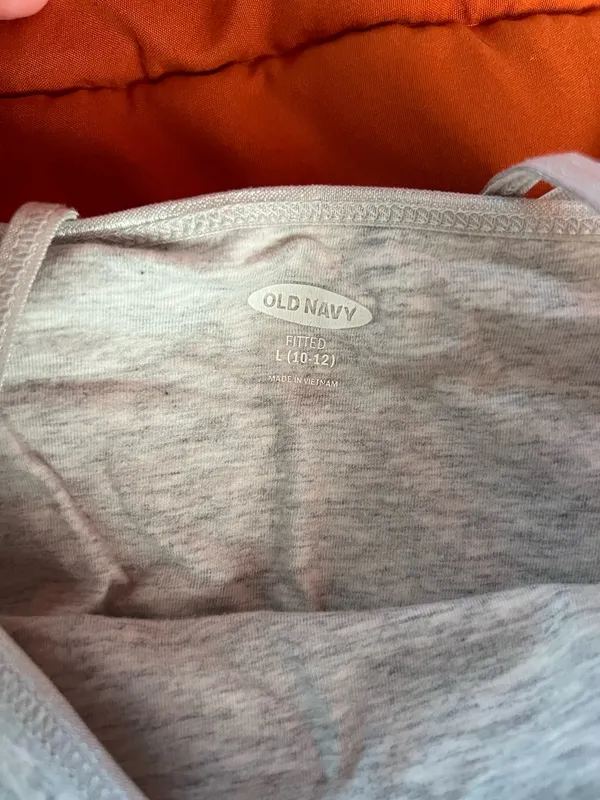 Old Navy Heather Grey Cami - Image 3