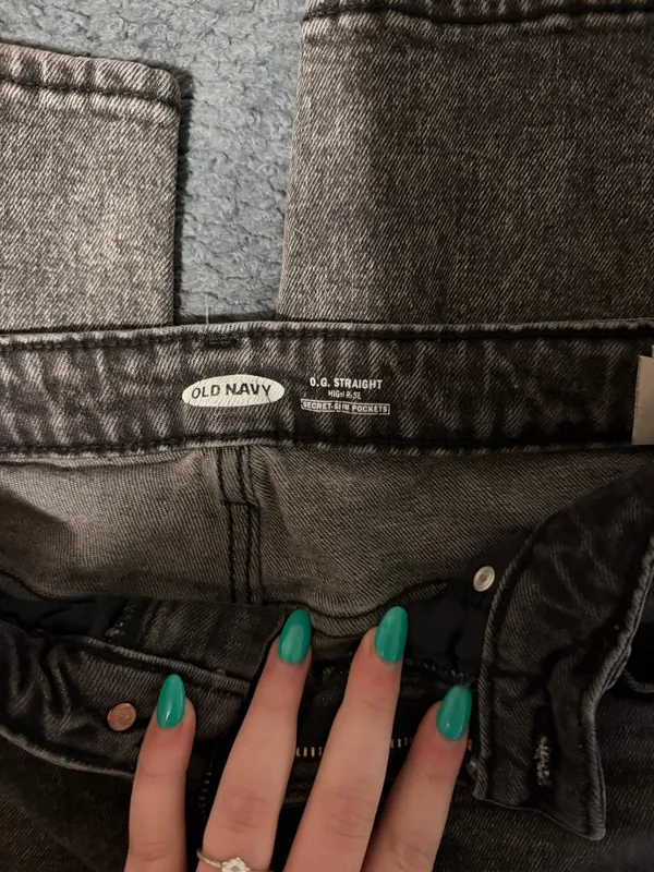 Old Navy Jeans  - Image 3