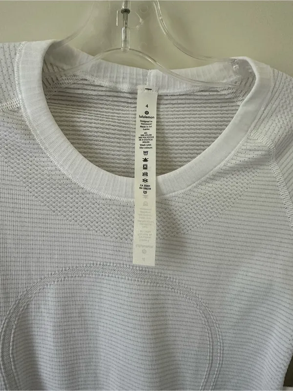 NWT lululemon swiftly tech long sleeve - Image 3
