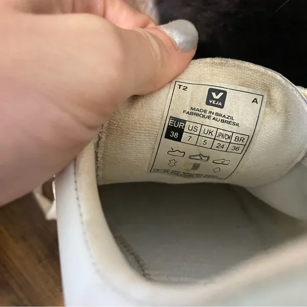 Veja White and Mint Green Sneakers size 7 - Image 8