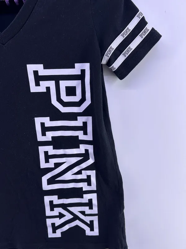 Black and White VS Pink Tshirt Size XS - Image 4
