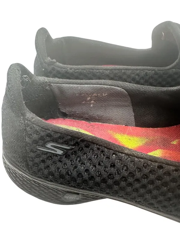 Skechers Size 10 Womens Slip-On Mesh Comfort Shoes Black - Image 9