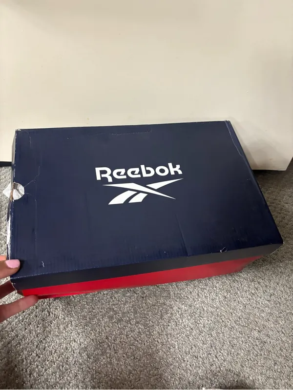 Reebok Club C 85 women tennis shoes size 10 brand new - Image 9