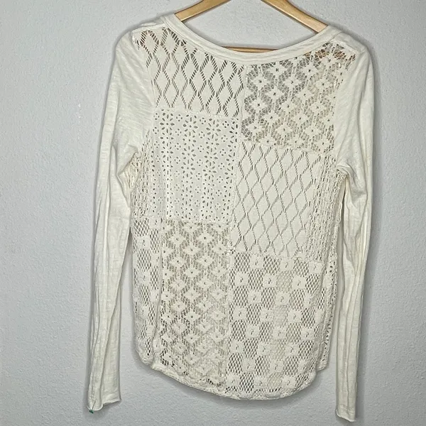 Free People V-Neck Top - Image 4