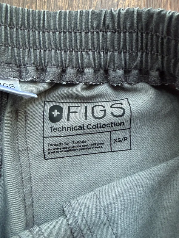 FIGS Women’s Graphite Yola Scrub Pants - Size XS Petite - Image 3