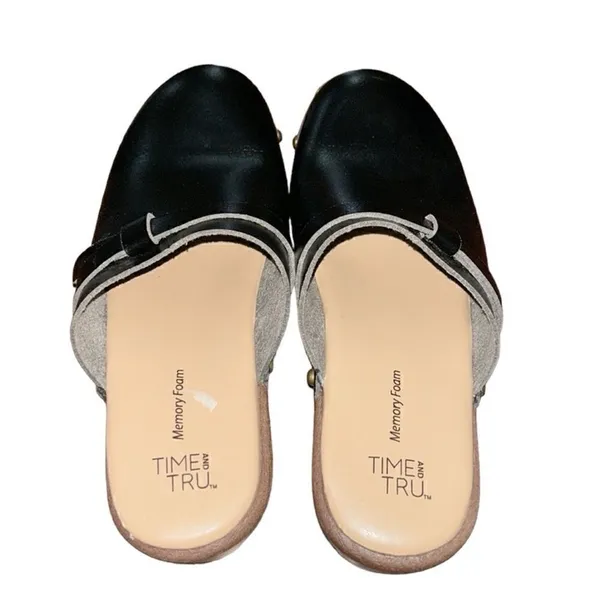 Time And Tru Black Wedge Heels(Size 6) - Image 2