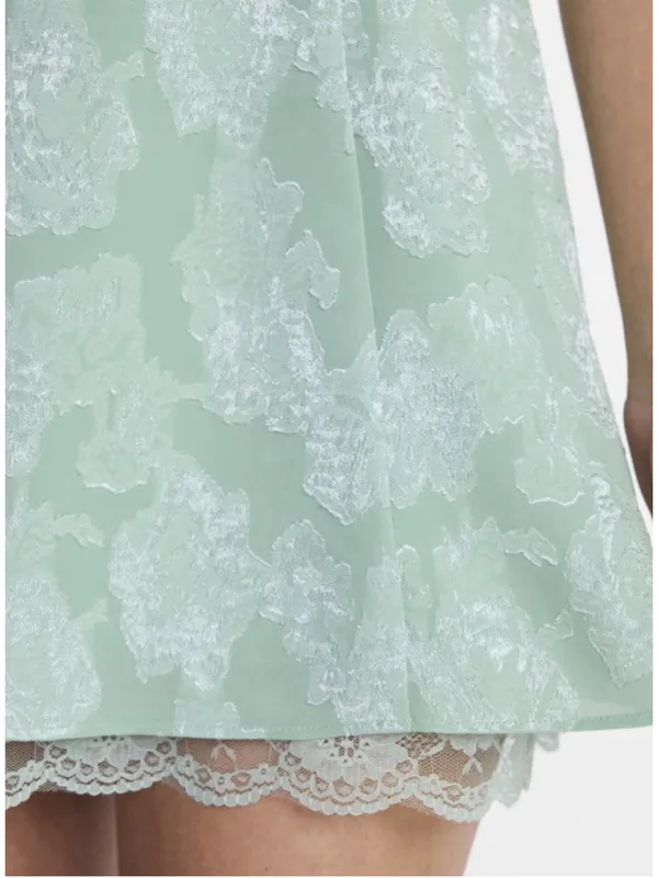 No Boundaries Light Sage Green Lace-Trim Mini Dress Size Large - Image 4