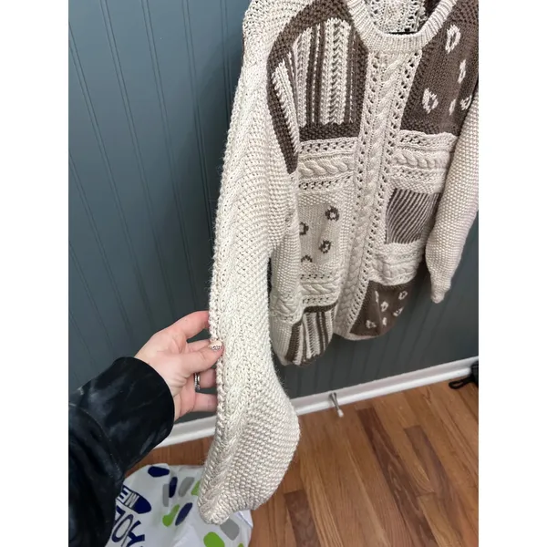 CHAUS Women's Size M Patchwork Knit Sweater Cream‎ Brown Cable Knit - Image 6