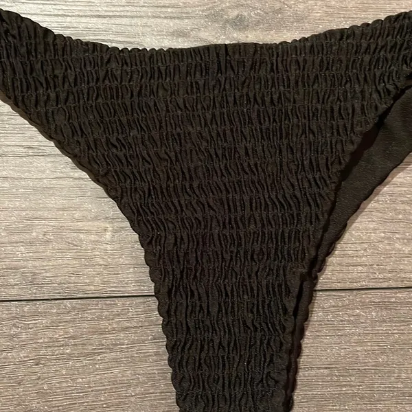 NEVER WORN black bikini - Image 2