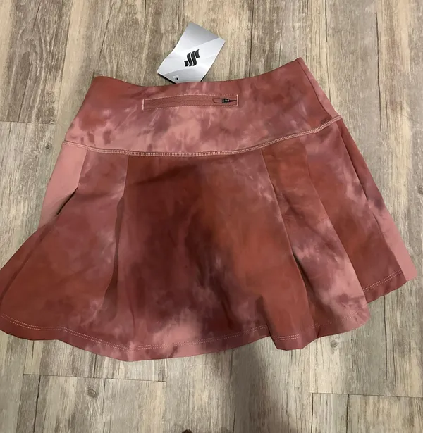 Amazon Soothfeel Pleated Tie Dye Red Tennis Skirt - Image 3
