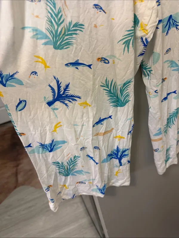 NWT beach theme resort wear vacation super soft pajama set,L - Image 6