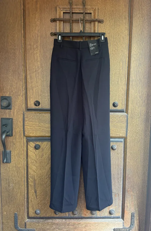 Aritzia Effortless Pant Black Wide Leg , Supper High Rise, Length Full Size 4 - Image 4