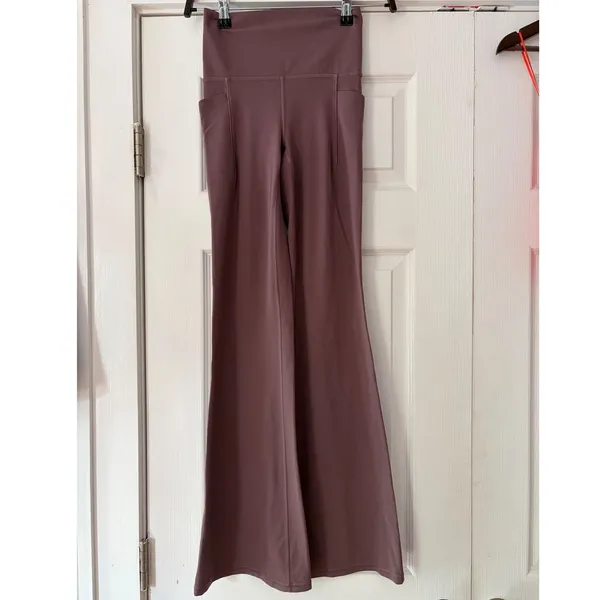 Athleta Salutation Stash Flare Pant‎ Mauve Purple XXS High Rise Powervita Yoga - Image 4