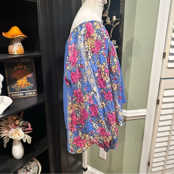 Free People Elena Printed Peasant Top – Size Medium - Image 7