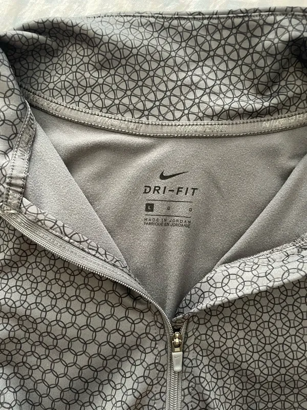 Nike Quarter-Zip Dri-Fit - Image 3