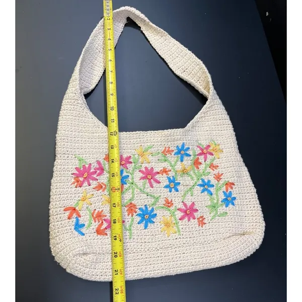 Vintage Women's Beige Floral Crochet Shoulder/Tote Bag SKU 5250 - Image 5