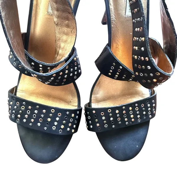 CYNTHIA VINCENT Reid‎ Studded Leather Heels Black Sz 10 - Image 5
