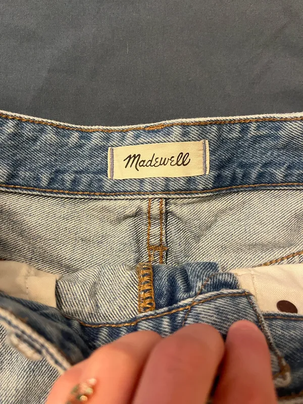 Madewell Relaxed Denim Shorts - Image 2