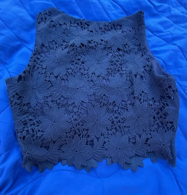 Lulus Navy Blue Floral Lace Two-Piece Set Size S - Image 9