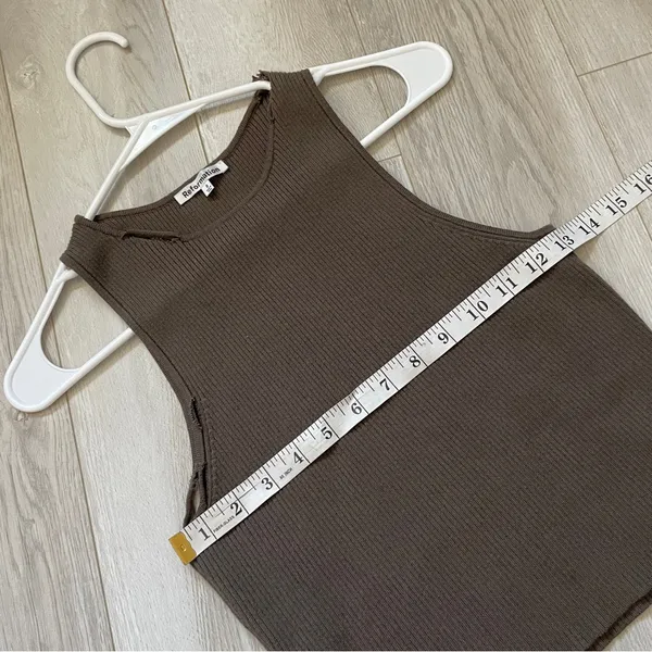 Reformation Distressed Tank Top organic cotton womens Brown (small) casual crop - Image 3