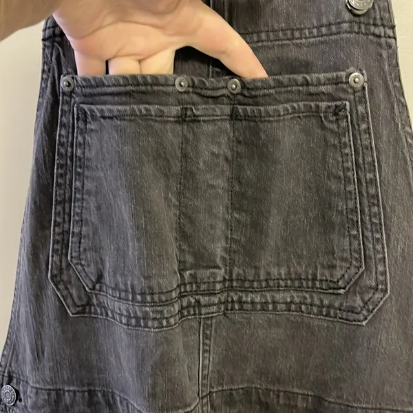 GAP Acid Wash Black Adjustable Razorback Overalls Pockets and Side Buttons- M - Image 6
