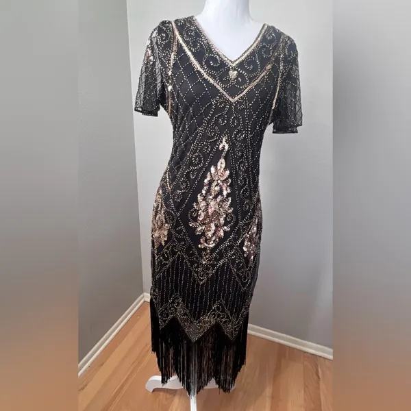 #10 Vintage-Inspired Black Beaded Flapper Dress with Fringe-Large/Size 14 - Image 3