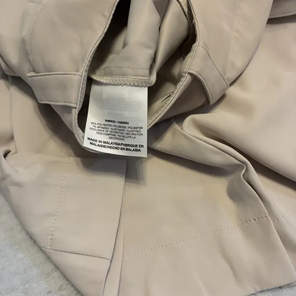 Nike Golf Tour Performance Size 2 Dri Fit Khaki Beige Tan Color Pockets - Image 10