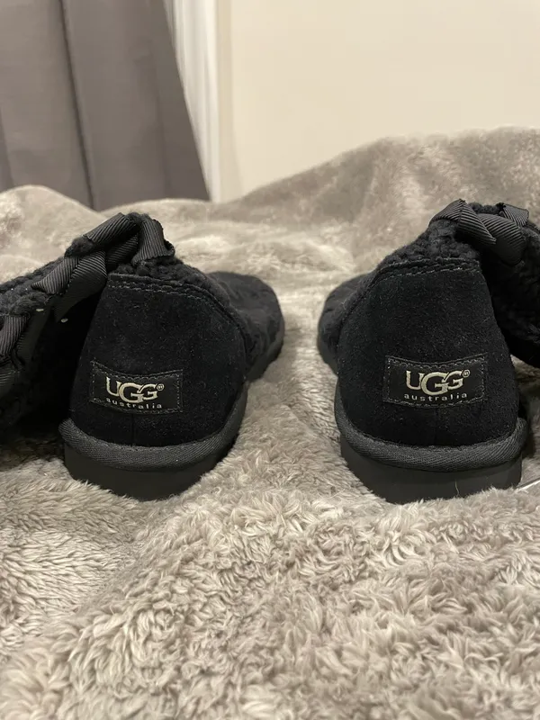 UGG Australia Isla Boots - Image 2