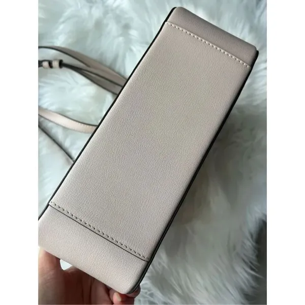 Kate Spade Adel Crossbody pink purse excellent condition - Image 4