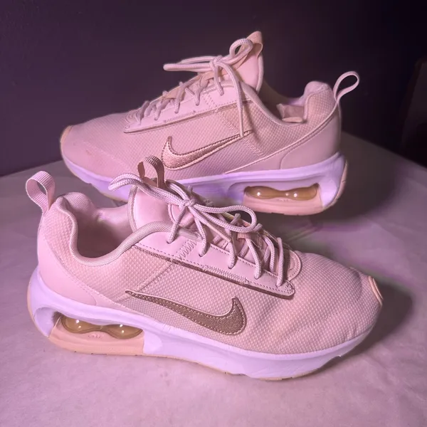Nike Women's Beige Sneakers - Image 4