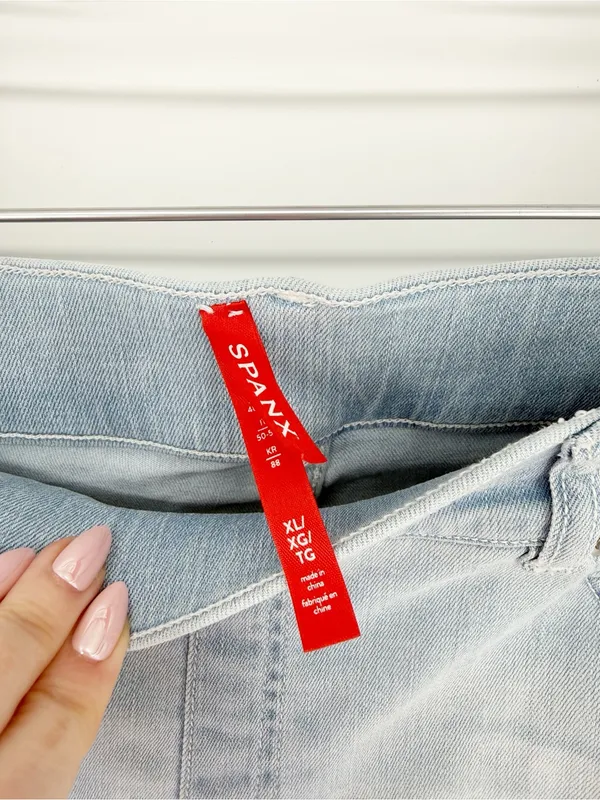 Spanx Pull On Light Wash High-Rise Flare Jeans Women's XL Light Blue Boho - Image 6