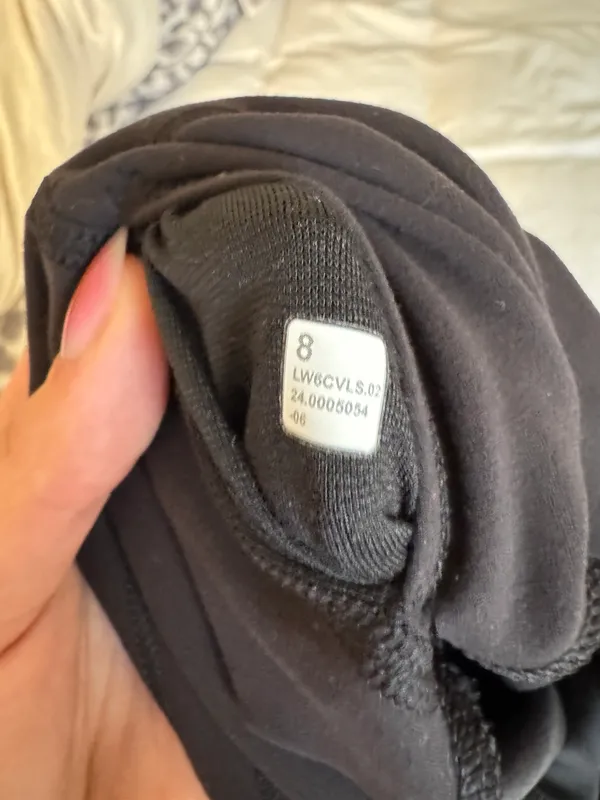 Lululemon Wonder Under Leggings 25” - Image 4
