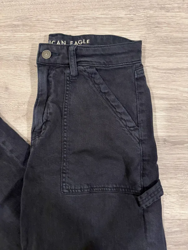 American Eagle Black Super High-Rise Baggy Wide-Leg Jeans - Image 3