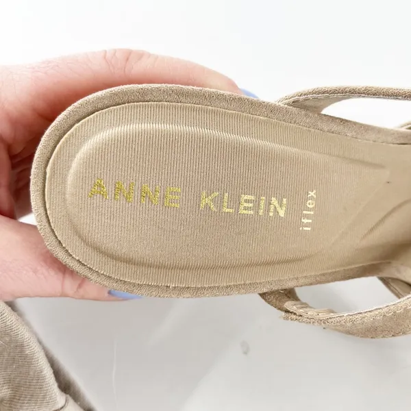 Anne Klein Bellatrix Pointed Toe Suede Block Heel Mule Heels Tan Beige 9 - Image 5