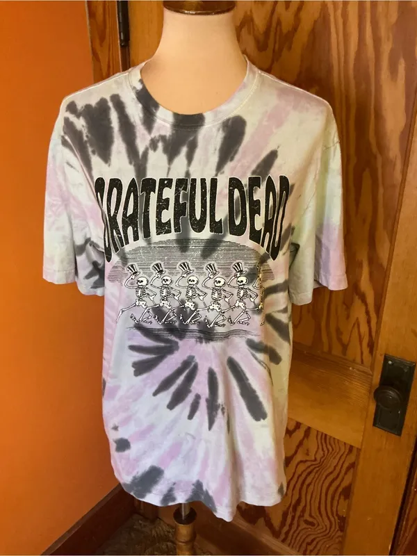 H&M Grateful Dead Dancing Skeletons Tie Dye Graphic Tee Small - Image 8