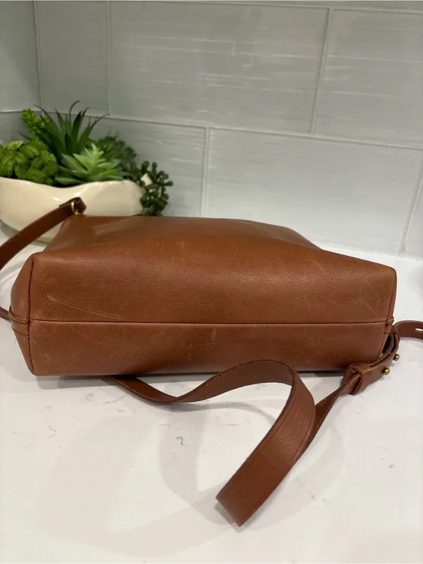 Madewell Small Zip-Top Transport Tote English Root Leather Crossbody Bag - Image 5