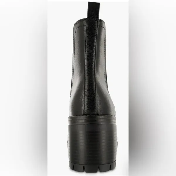 Mia Adea Platform Chelsea Boot (Women) SIZE 8 new BLACK - Image 3
