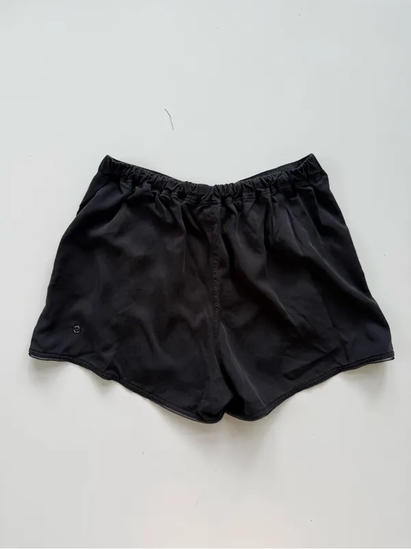 lululemon Black Running Shorts Size 6 - Image 6