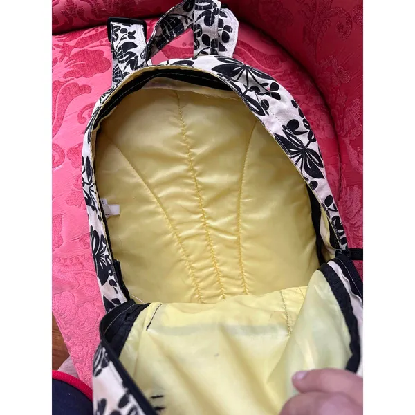 Kavu Black and White Floral Patterned Backpack - Image 7