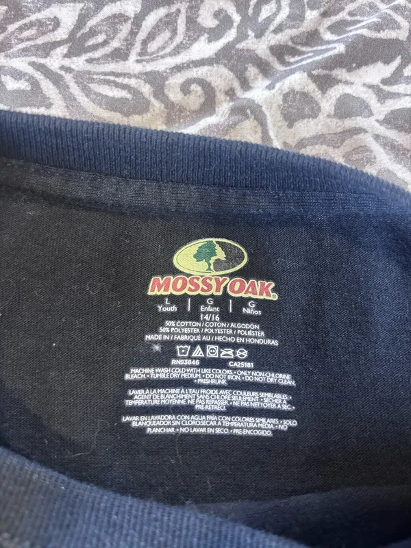 Mossy oak women’s baby tee - Image 3