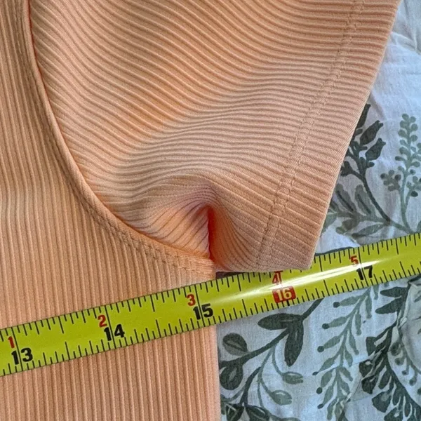 Move theology‎ Women's Orange Ribbed Top T-Shirt Size Medium - Image 7